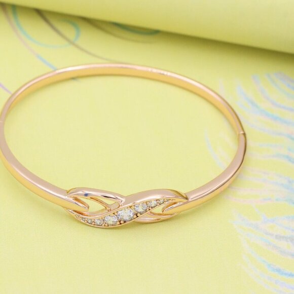 Rose Gold Bangle with Elegant Twist Design and Sparkling Stones, XPBL0521 - Picture 5 of 12